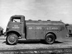 Autocar U2044 2&frac12;-ton 4x4 Oil Truck 1940 года